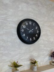 Zentime 40 Cm Siyah Şık Duvar Saati