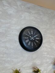 Zentime 40 Cm Siyah Şık Duvar Saati