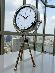 Zentime Krom Şık Üç Ayaklı Masa Saati