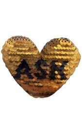 Aplike Ütü İle Yapışan Aşk Yazılı Pullu Sarı Arma 4x4 cm