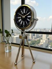 Zentime Krom Şık Üç Ayaklı Masa Saati